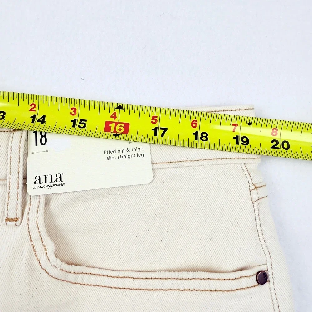 a.n.a Womens Stretch High Rise Slim Straight Leg Natural Denim Jeans Plus 18 NWT